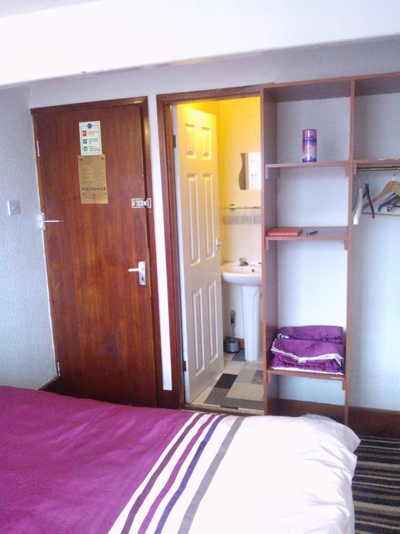 The Lismaine 2* Blackpool
